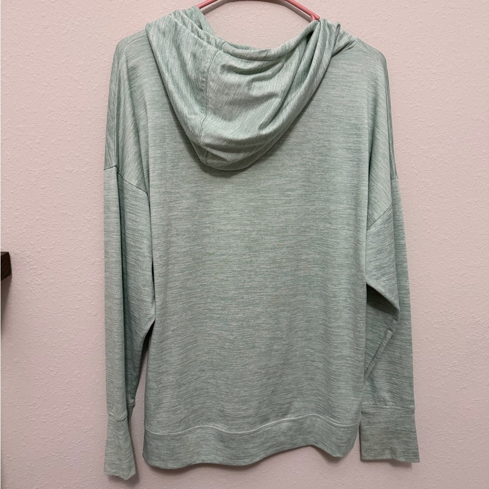 Cabela's Sage Green Women's Sweatshirt - Picture 6 of 6